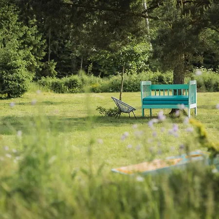 Kemping Lakamajutus, Telkimisala Ja Saunakompleks Ollekoeoegis Pihtla